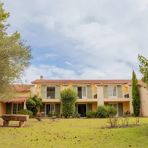 Hotel Des Granges, Arles